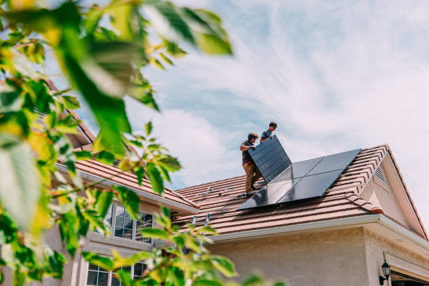 Best Roof Gutter Cleaning  in Garden Ridge, TX